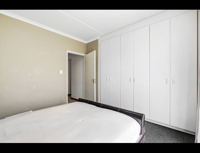 2 BEDROOM APARTMENT FOR SALE IN PAULSHOF
